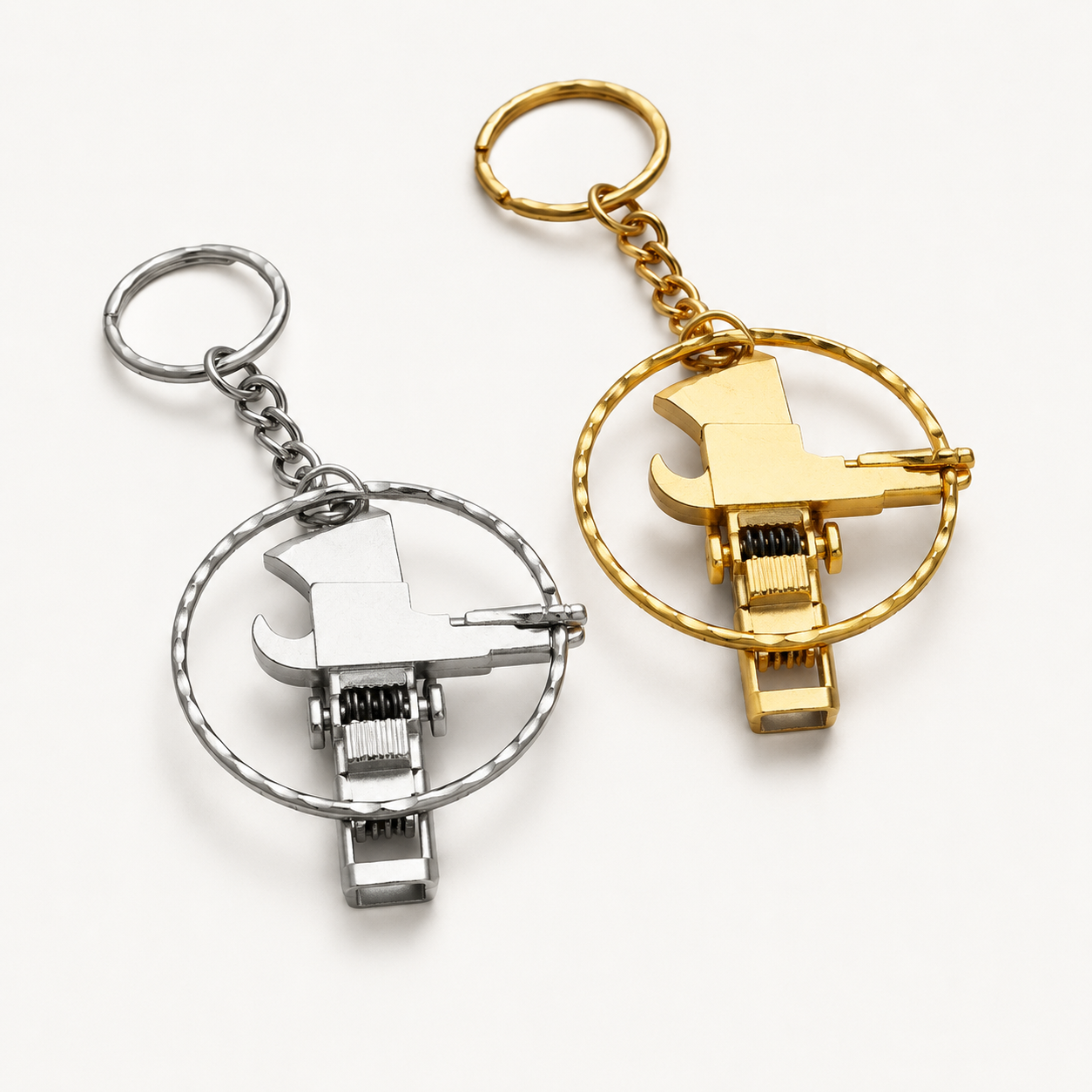 MINI Bear Trap Keychain - That Works Fun Trick Mouse Trap