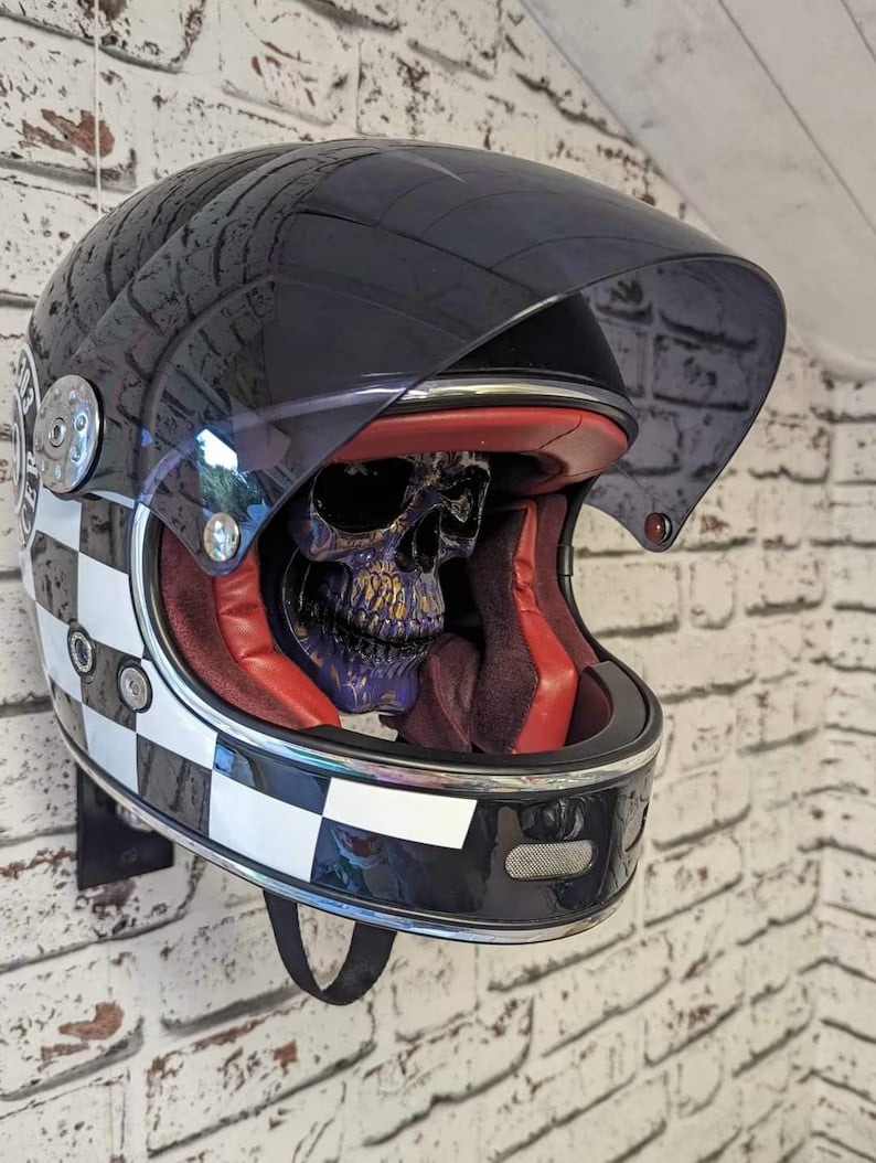 ☠️🏴‍☠️Motorcycle Helmet and Jacket Skull Holder