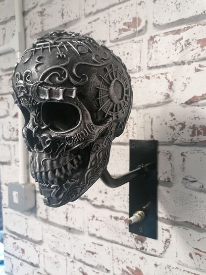 ☠️🏴‍☠️Motorcycle Helmet and Jacket Skull Holder
