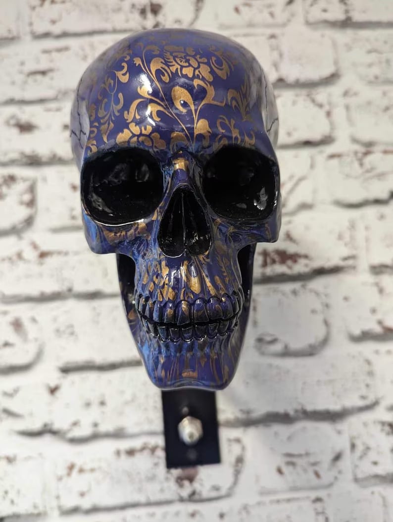 ☠️🏴‍☠️Motorcycle Helmet and Jacket Skull Holder