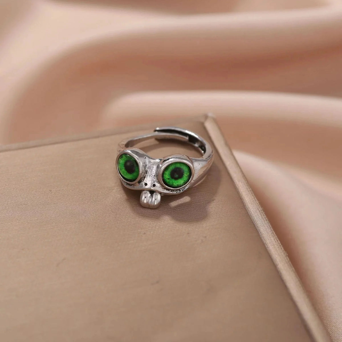 🐸cute Adjustable Open Ring With Big Eyes